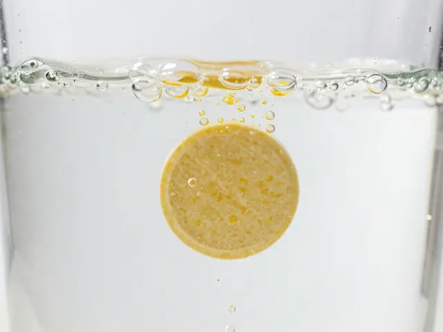 Přestořování vitamínem C: Co se skutečně děje v těle při vysokých dávkách?