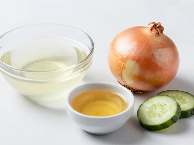 Na co je dobrá šťáva z cibule pro pleť? Úplný průvodce domácí péčí