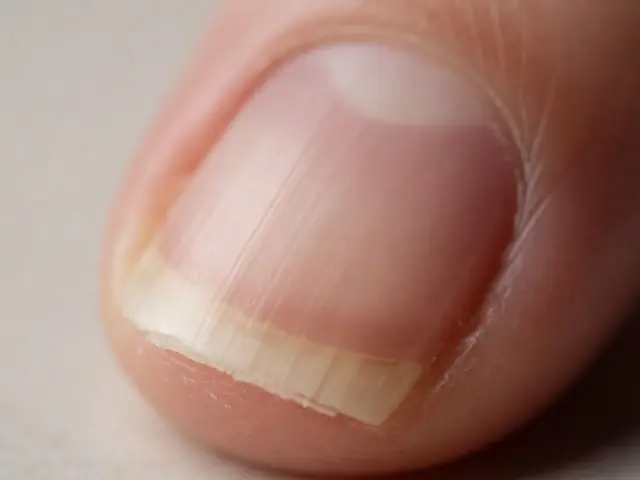 Jak pilovat přírodní nehty: Průvodce pro zdravé a pevné nehty